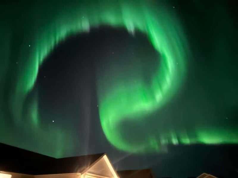 Rovaniemi: Northern Lights Hunters. Aurora + BBQ - Getting Picked Up in Rovaniemi Without Making Your Night Complicated