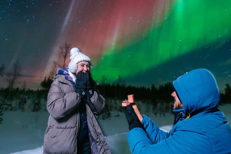 Rovaniemi: Northern Lights Hunting with Photo & Video - Northern Lights hunting becomes a photo session, not just a gamble