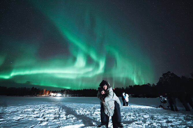 Rovaniemi: Northern Lights Pro Guaranteed - Unlimited Distance - Price and value: $240.65 isn’t cheap, but the inclusions add up