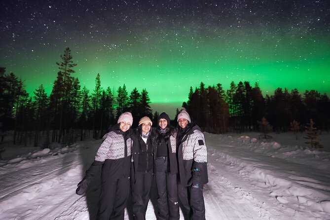 Rovaniemi: Northern Lights Pro Guaranteed - Unlimited (PRIVATE) - Timing in Rovaniemi: When You’ll Be Out Chasing the Sky