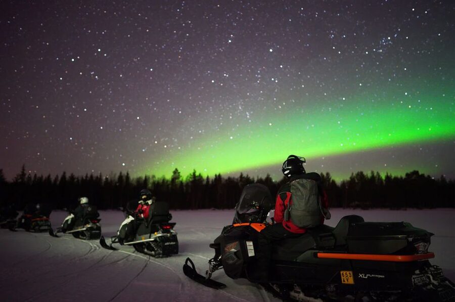 Rovaniemi: Northern Lights Snowmobile Hunt - Families and Kids: The 3 Rules You Must Know