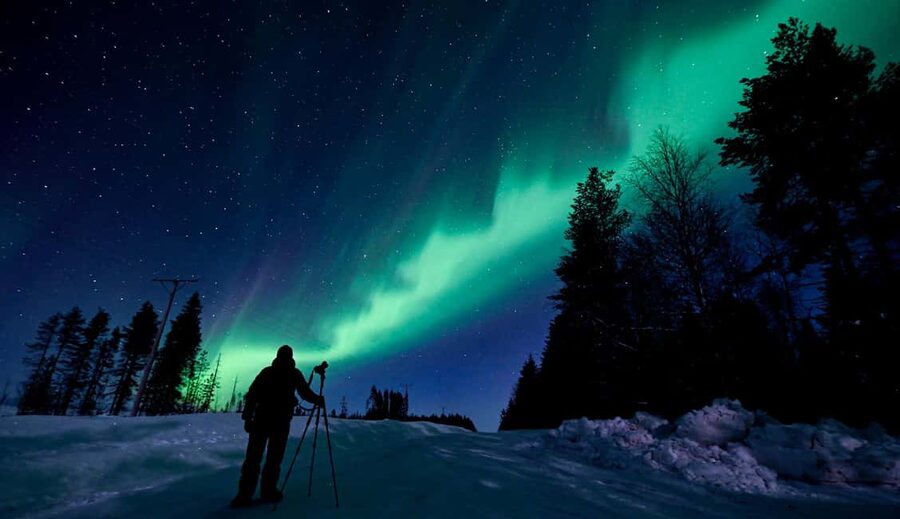 Rovaniemi: Northern Lights Tour - 100% Money Back Guarantee - Pro DSLR photos and the 100% photo guarantee