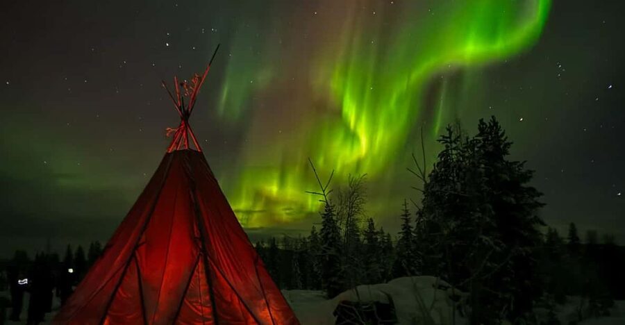 Rovaniemi: Northern Lights Tour at the Campfire - The Winter Gear Drop-Off That Really Changes Your Comfort