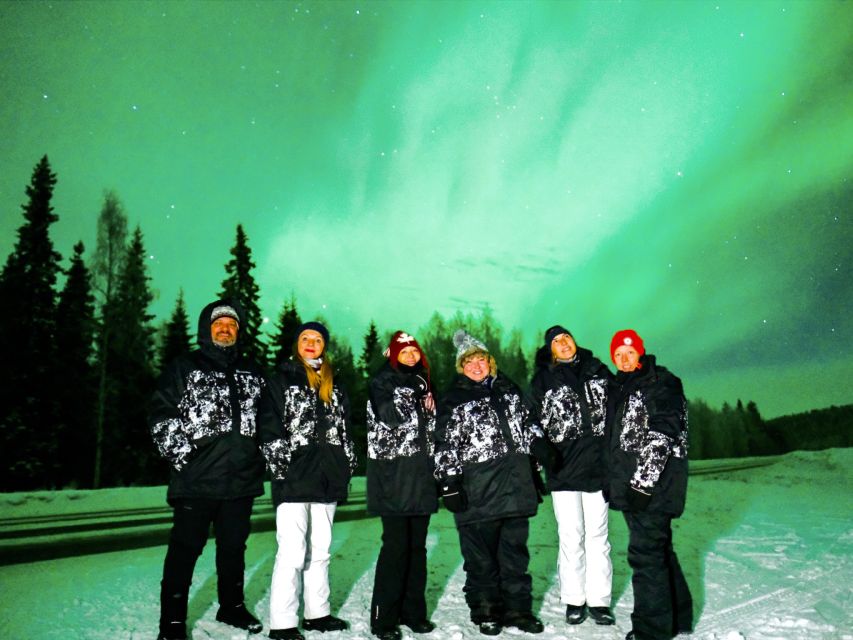 Rovaniemi: Northern Lights Tour with Guaranteed Sightings - Food, warmth, and the small details that matter