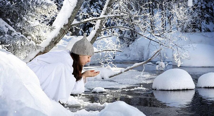 Rovaniemi: Northern Lights Trip with Arctic Sauna & Jacuzzi - Price and value at about $101 per person in Rovaniemi