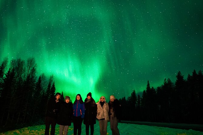 Rovaniemi: Private Aurora Tour with Guaranteed Sightings - The 7:00 pm Timing: When to Show Up and What to Expect