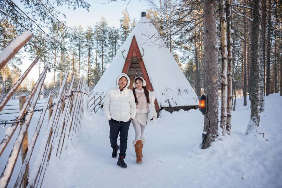 Rovaniemi: Private Photoshoot Experience in Lapland - Timing, Light, and Getting the Look You Want