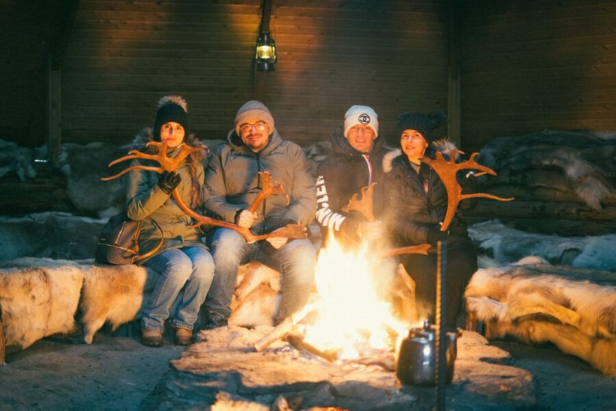 Rovaniemi: Reindeer Farm Visit with Photographer - Key highlights you’ll feel immediately
