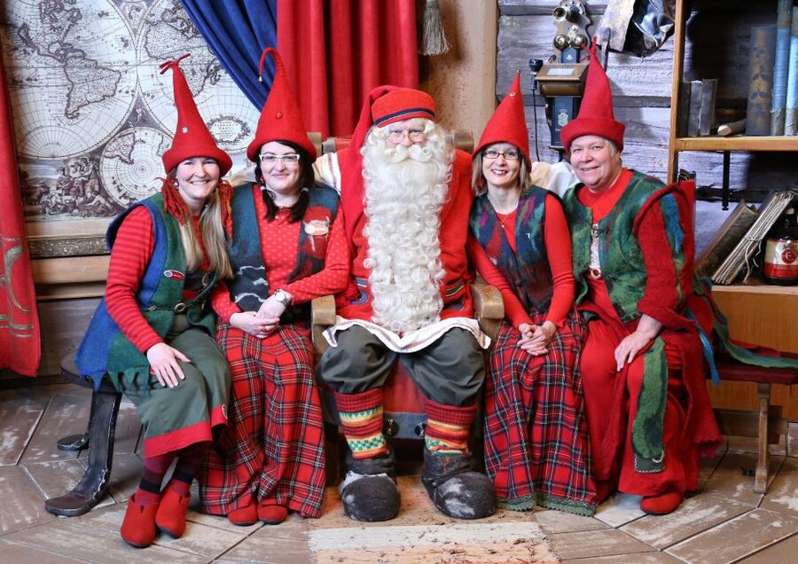 Rovaniemi: Santa Claus Village and Arctic Circle - Meeting Santa Claus in his office: what to expect and how to prepare