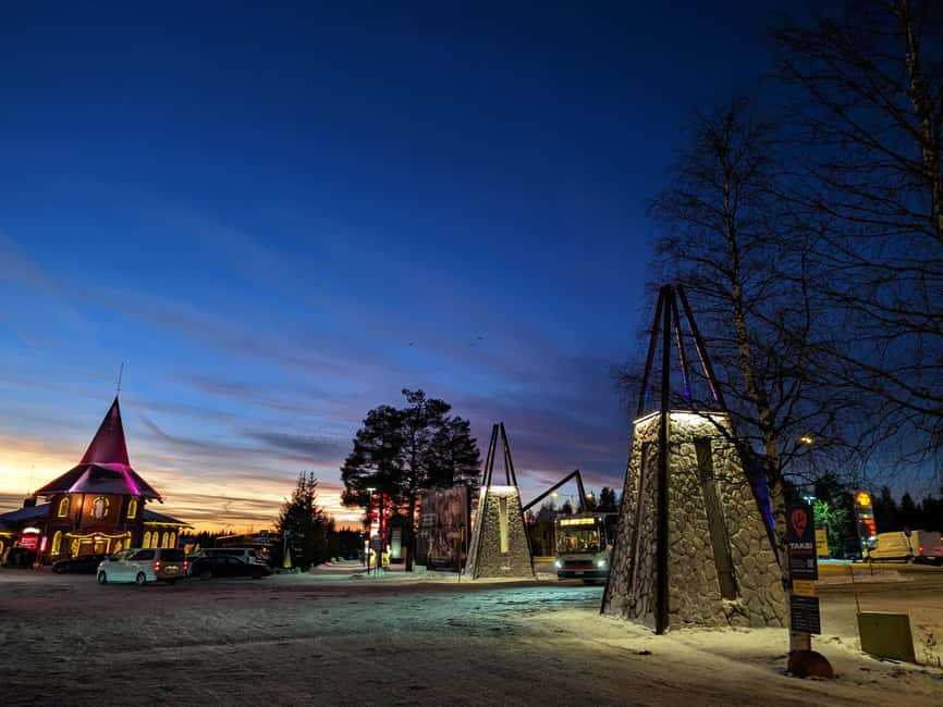 Rovaniemi: Santa Claus Village and Santa Park Day Trip - Snowman World (Dec 6 2025–Mar 17 2026): slides and sculptures