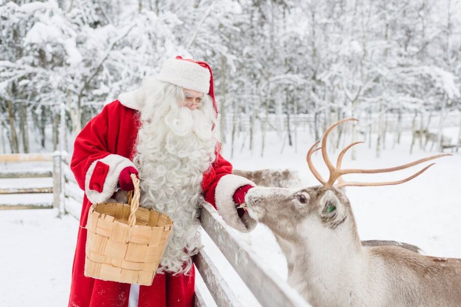 Rovaniemi: Santa Claus Village Visit with Hotel Pickup - Getting from Rovaniemi to Santa Claus Village without a hassle