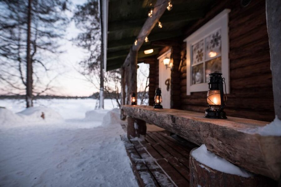 Rovaniemi: Sauna & Ice Swimming Tour with Dinner and Aurora - Sauna on an Arctic Lake: Heat Purifies, Then You Go Cold