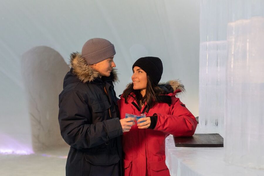 Rovaniemi: Snow Hotel Tour with Food by the Fire - Key highlights that make this tour worth your winter night