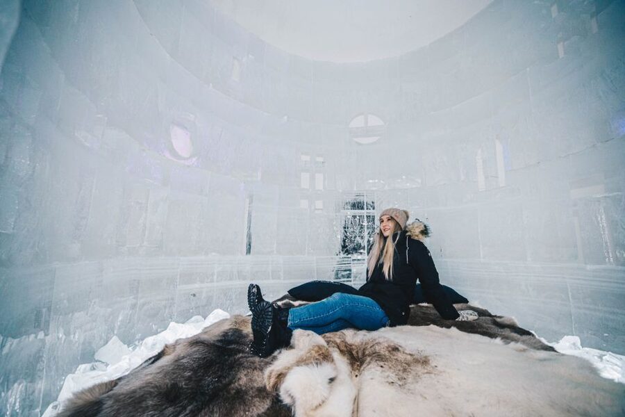 Rovaniemi: Snow Hotel Tour with Food by the Fire - Who should book this tour (and who might not love it)