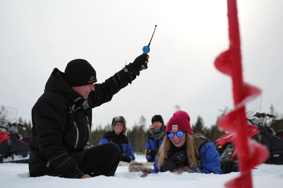 Rovaniemi: Snowmobile and Ice Fishing Adventure with Lunch - The Guides: The Real Difference Between a Ride and a Trip