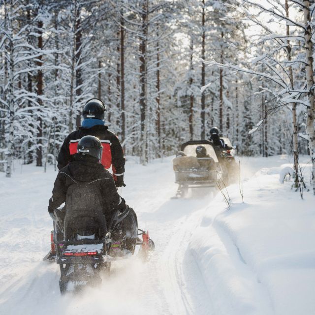 Rovaniemi: Snowmobile Safari in the Arctic Circle - Meeting in Santa Claus Village or Central Rovaniemi
