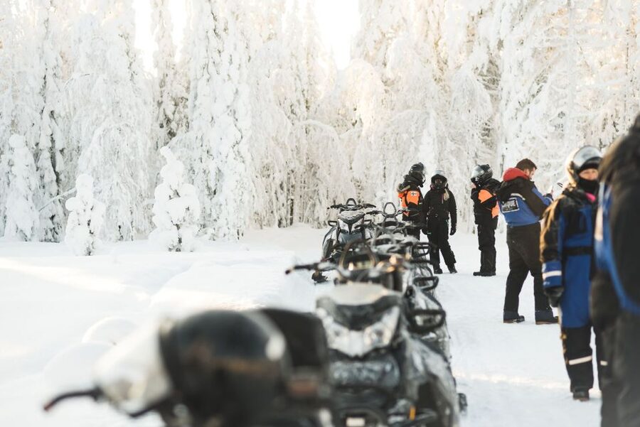 Rovaniemi: Snowmobile Safari into the Arctic Circle Forest - Cold-hand reality: how to dress so you enjoy the whole 90 minutes