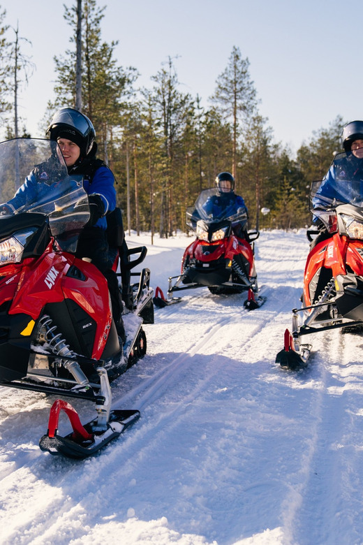 Rovaniemi: Snowmobile Safari into the Wilderness - Pickup in Rovaniemi and Santa Claus Village: timing that can make or break your day