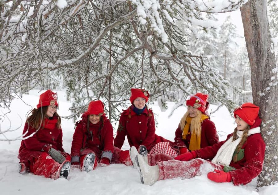 Rovaniemi: Snowshoe walk with Santa's cheerful Elf - Price and value: does $104 make sense for 1.5 hours?