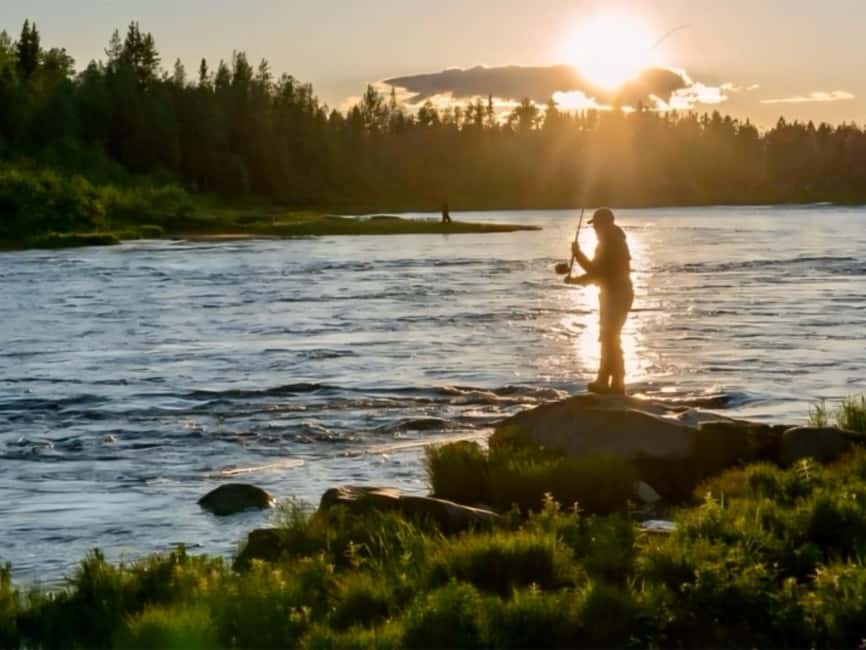 Rovaniemi: Summer & Autumn Fishing Tour in Lapland & BBQ - Fishing under Arctic skies: what you learn once you’re at the shoreline