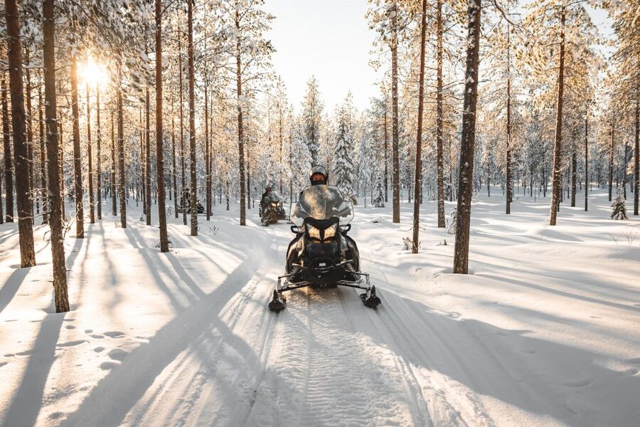 Rovaniemi: Sunrise Electric Snowmobile Tour with Snacks - Price and value: what $222 buys for 3 hours