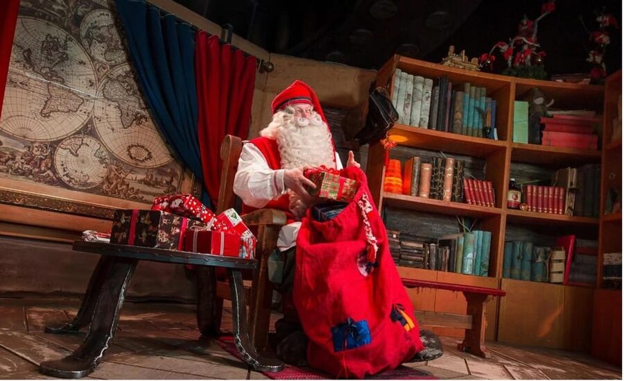 Rovaniemi: Tour to Santa Claus Village with Hotel pick up - Price and logistics: is $129 good value or not?