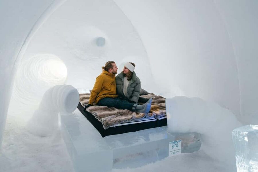 Rovaniemi: Visit Arctic Snow Hotel with Transfer - What You’ll Notice Right Away
