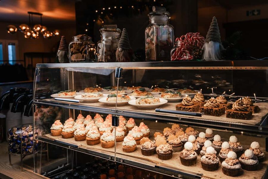 Rovaniemi Winter Activities & Northern Lights! - Service style that makes the night feel personal