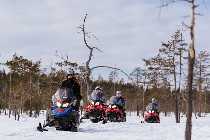 Snowmobile Safari into the Wilderness, Apukka Resort Rovaniemi - Getting there matters: pickup timing from Rovaniemi