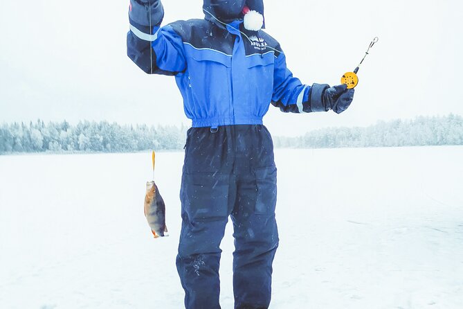 Snowmobiling and ice fishing in Apukka Resort, Rovaniemi - Cold-Weather Reality Check: When Winter Is Really Winter