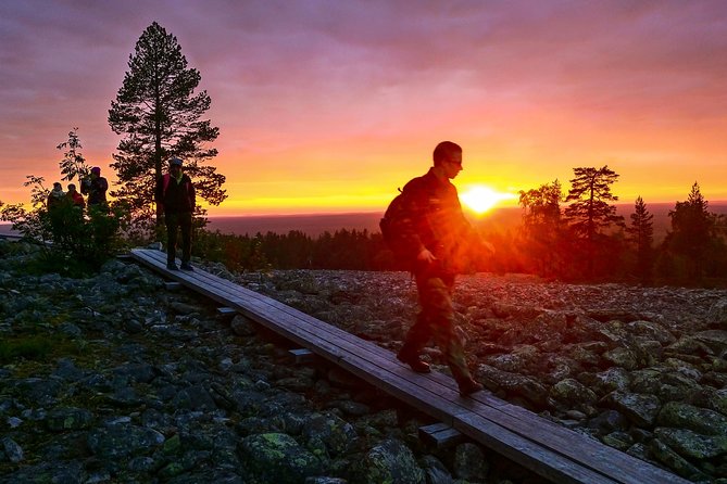 Sunset at the Arctic Circle - Sunset expectations: what you’ll see when clouds roll in