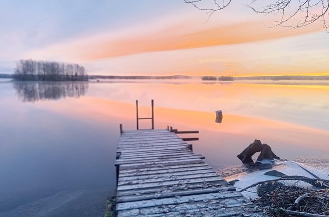 Traditional Finnish Sauna and Ice Swimming in Rovaniemi - Hot-cold pacing: how to handle the ice swim without panic