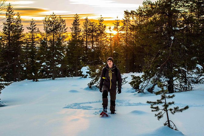 Wilderness snowshoe adventure - Included gear and clothing: what you really get (and what you might still need)
